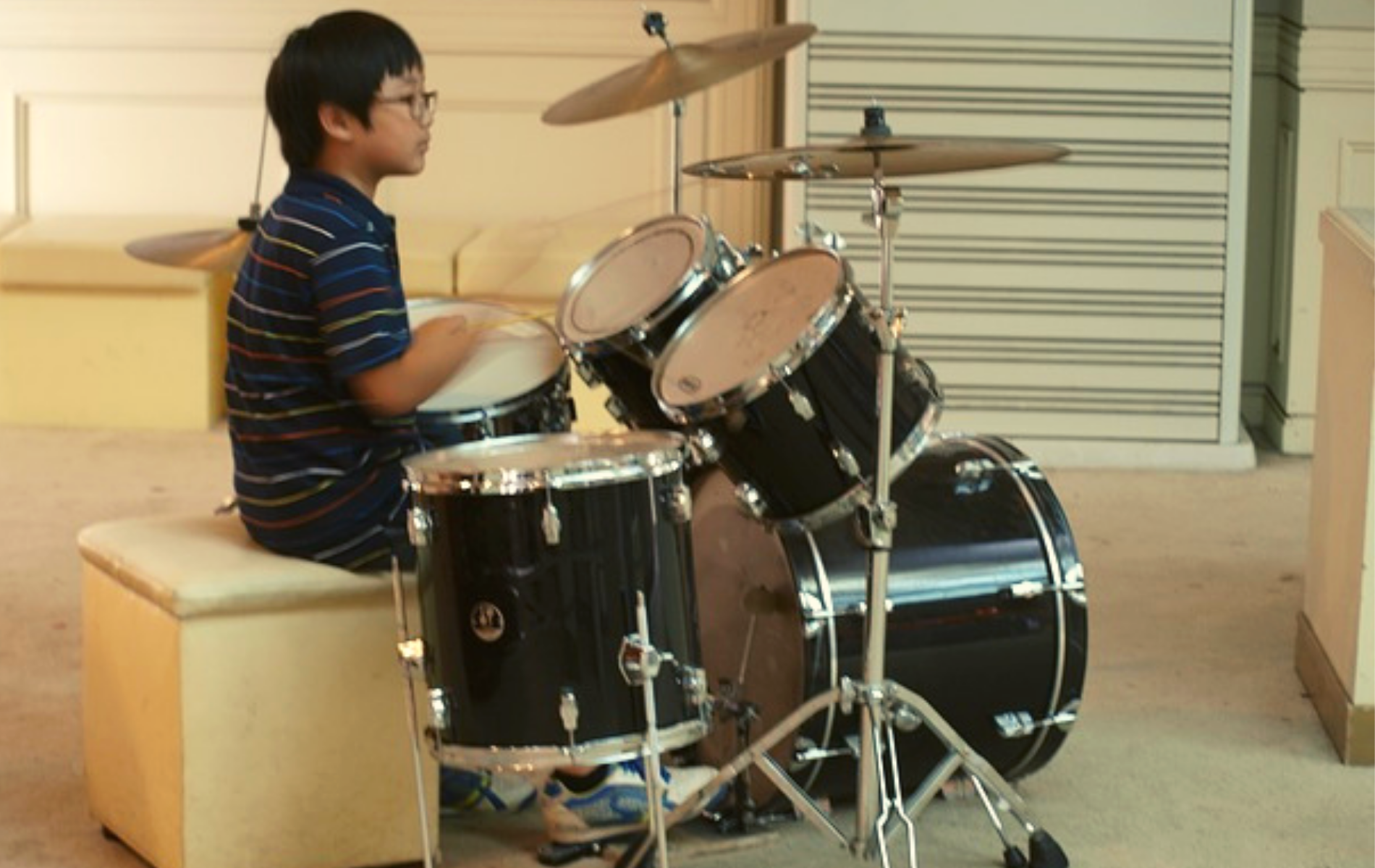 drum student